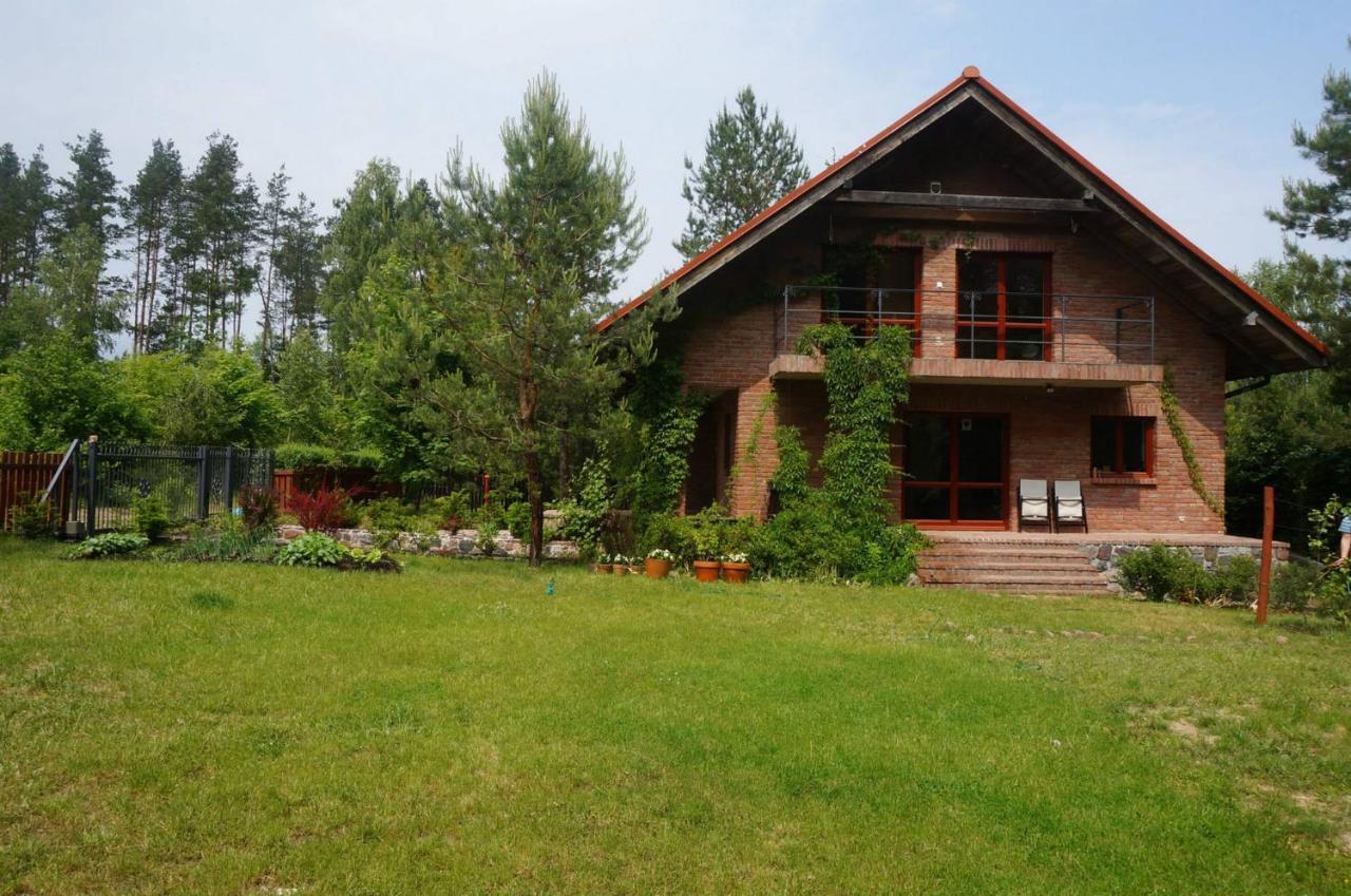 Dom Pod Glogami Villa ชทิตโน ภายนอก รูปภาพ
